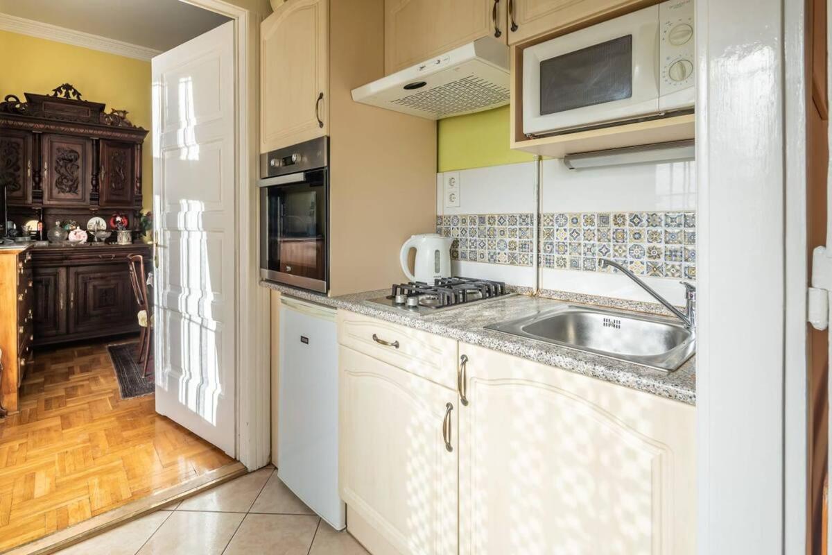 Vamhaz Boulevard Apartments Budapest Esterno foto