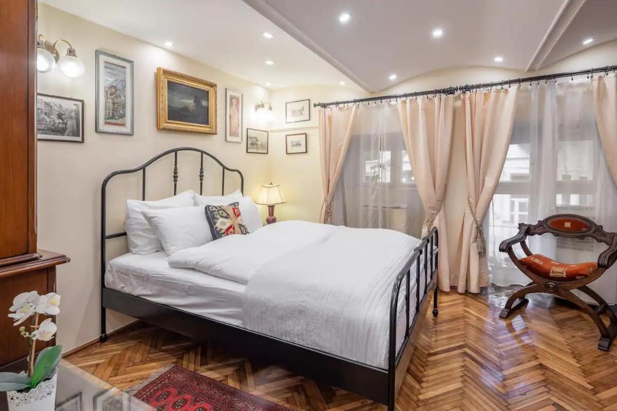 Vamhaz Boulevard Apartments Budapest Esterno foto