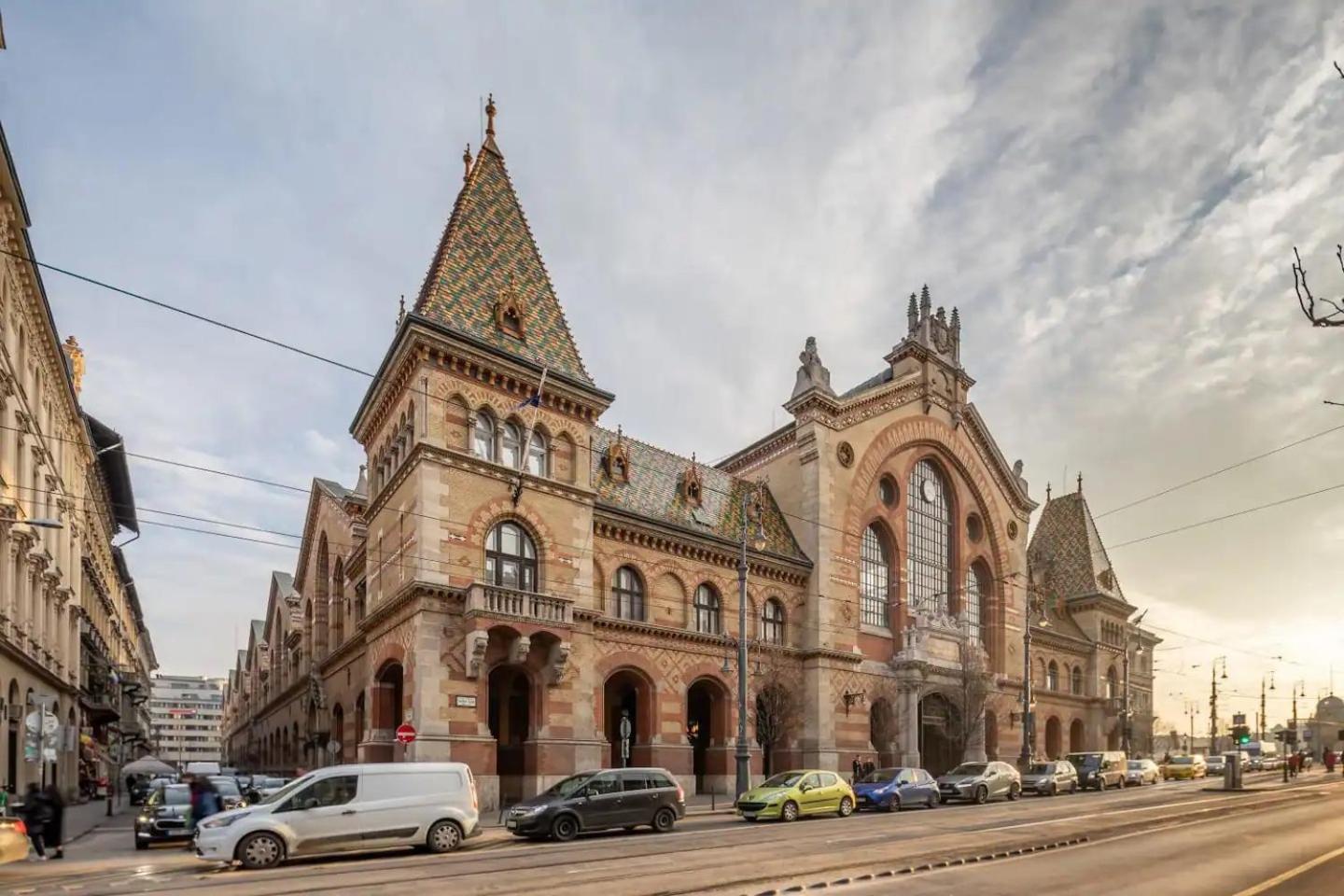 Vamhaz Boulevard Apartments Budapest Esterno foto